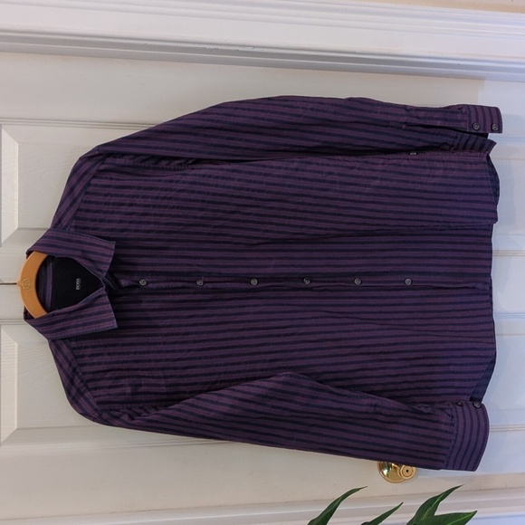 Boss Hugo Boss Men's Long Sleeve Blue/Purple Striped Dress Shirt Size Large - Picture 1 of 9